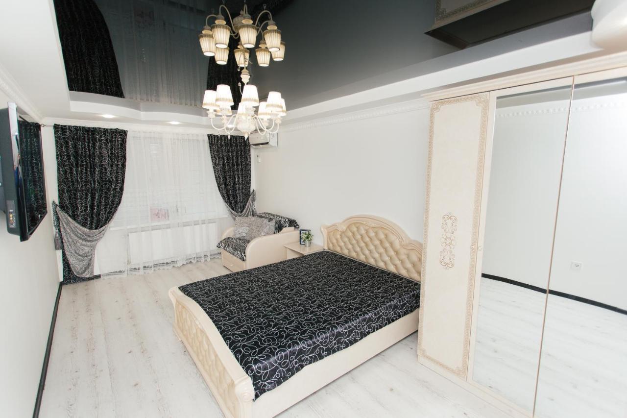 De Luxe Apartments Centr Illinskaya ซูมี ภายนอก รูปภาพ